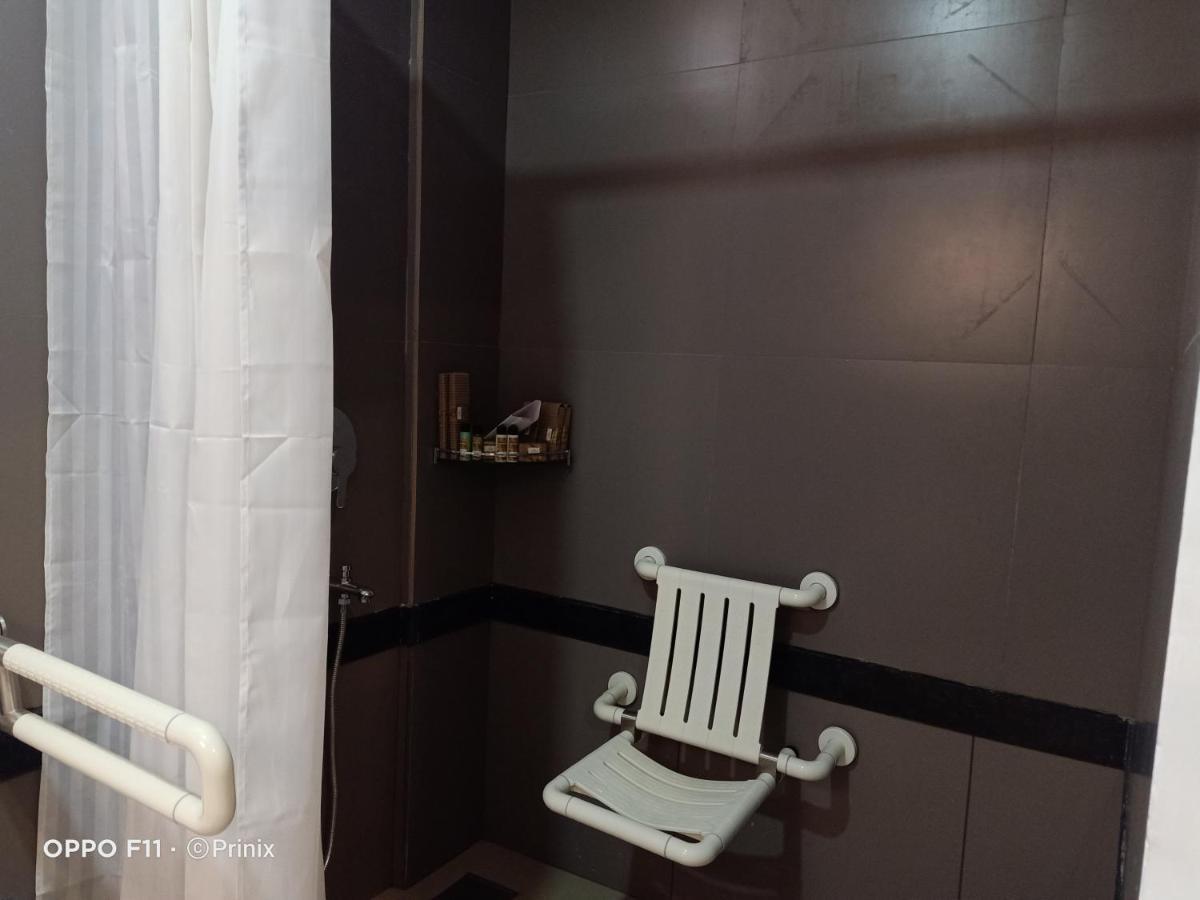 Princess De Munnar - 3 Star Hotel Thiruvananthapuram Εξωτερικό φωτογραφία