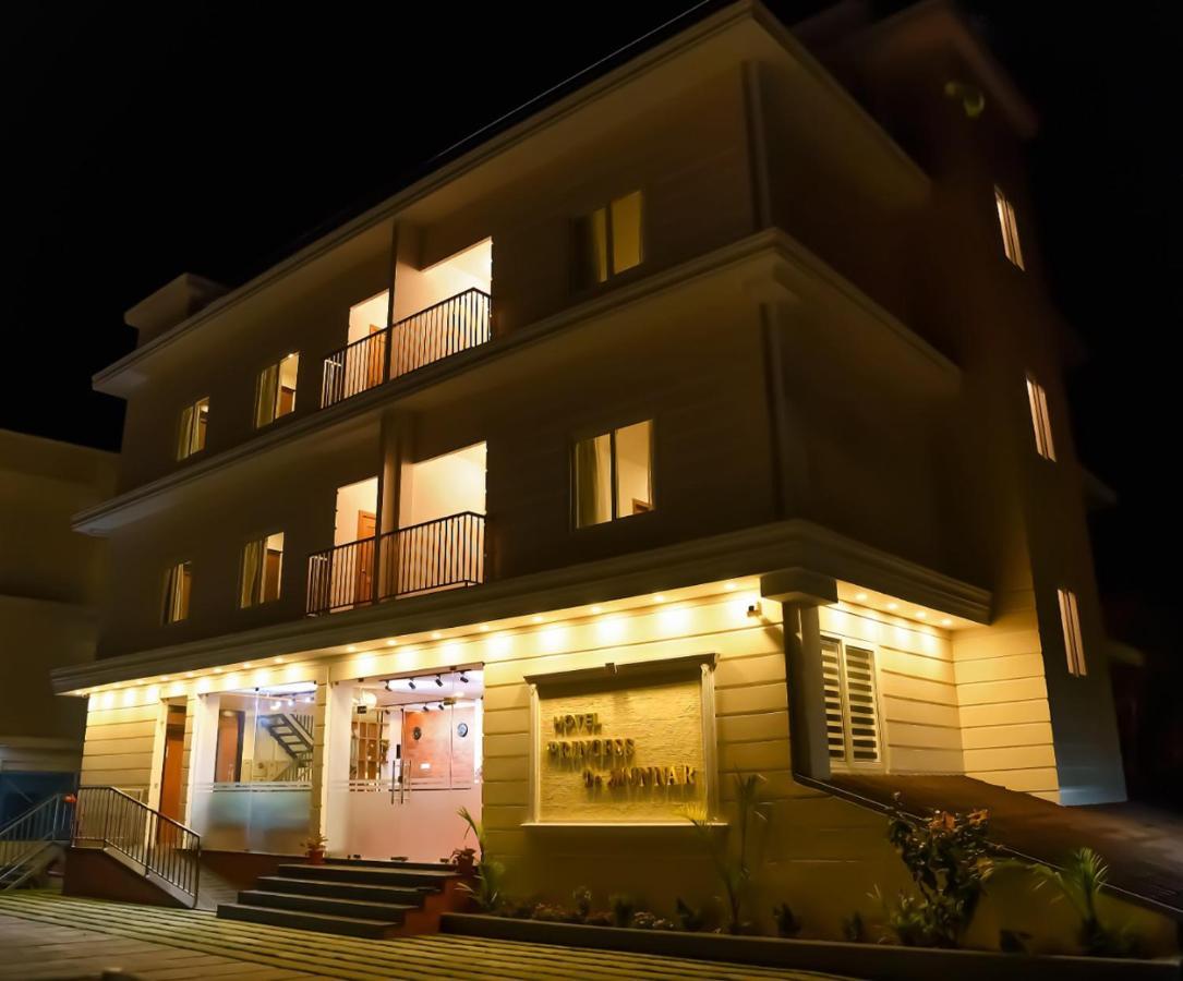 Princess De Munnar - 3 Star Hotel Thiruvananthapuram Εξωτερικό φωτογραφία